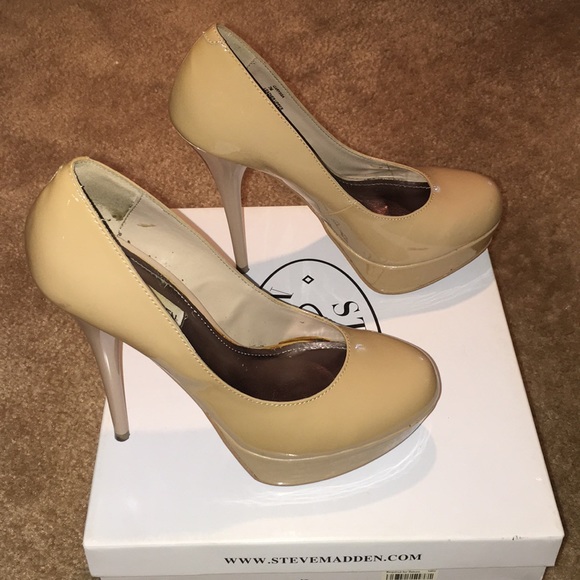 Steve Madden | Shoes | Steve Madden Caryssa Tan Blush Patent Pumps | Poshmark